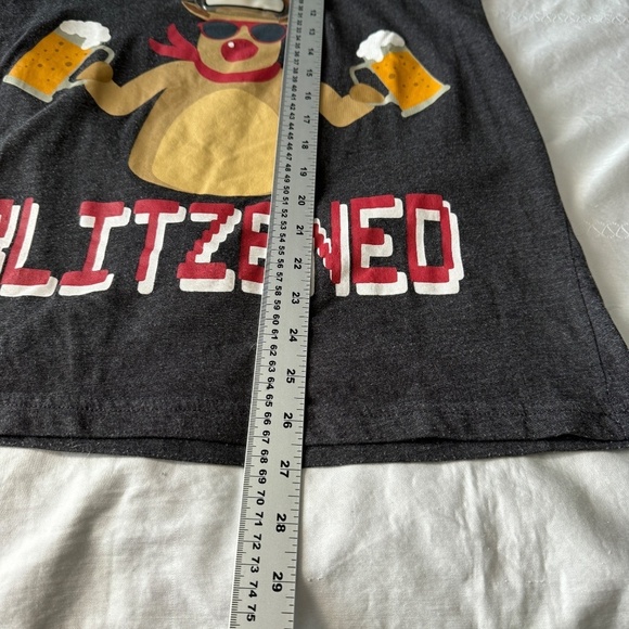 Ugly Christmas T-Shirt "Let's get Blitzened"‎ Short Sleeve Gray Size Medium - Picture 5 of 7